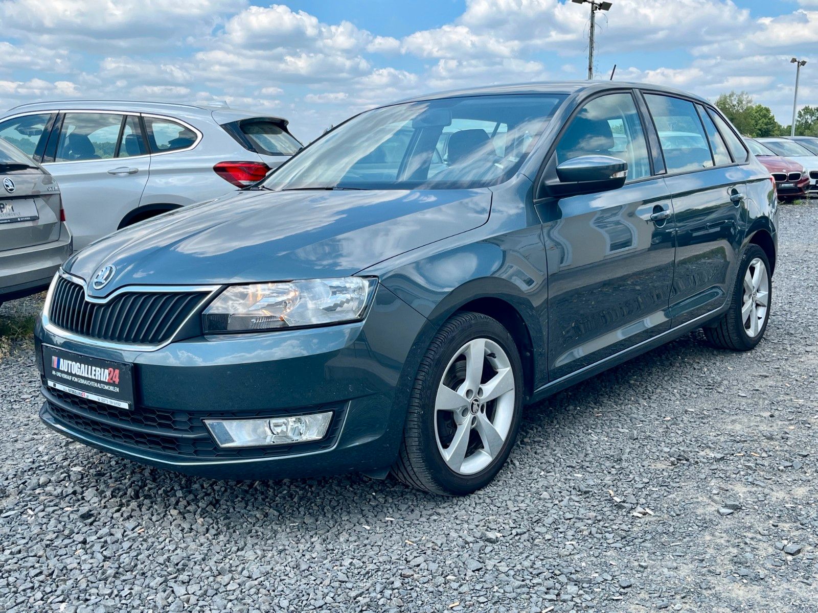 Fahrzeugabbildung SKODA Rapid 1.2 Spaceback Cool Edition Klima PDC 2.HD