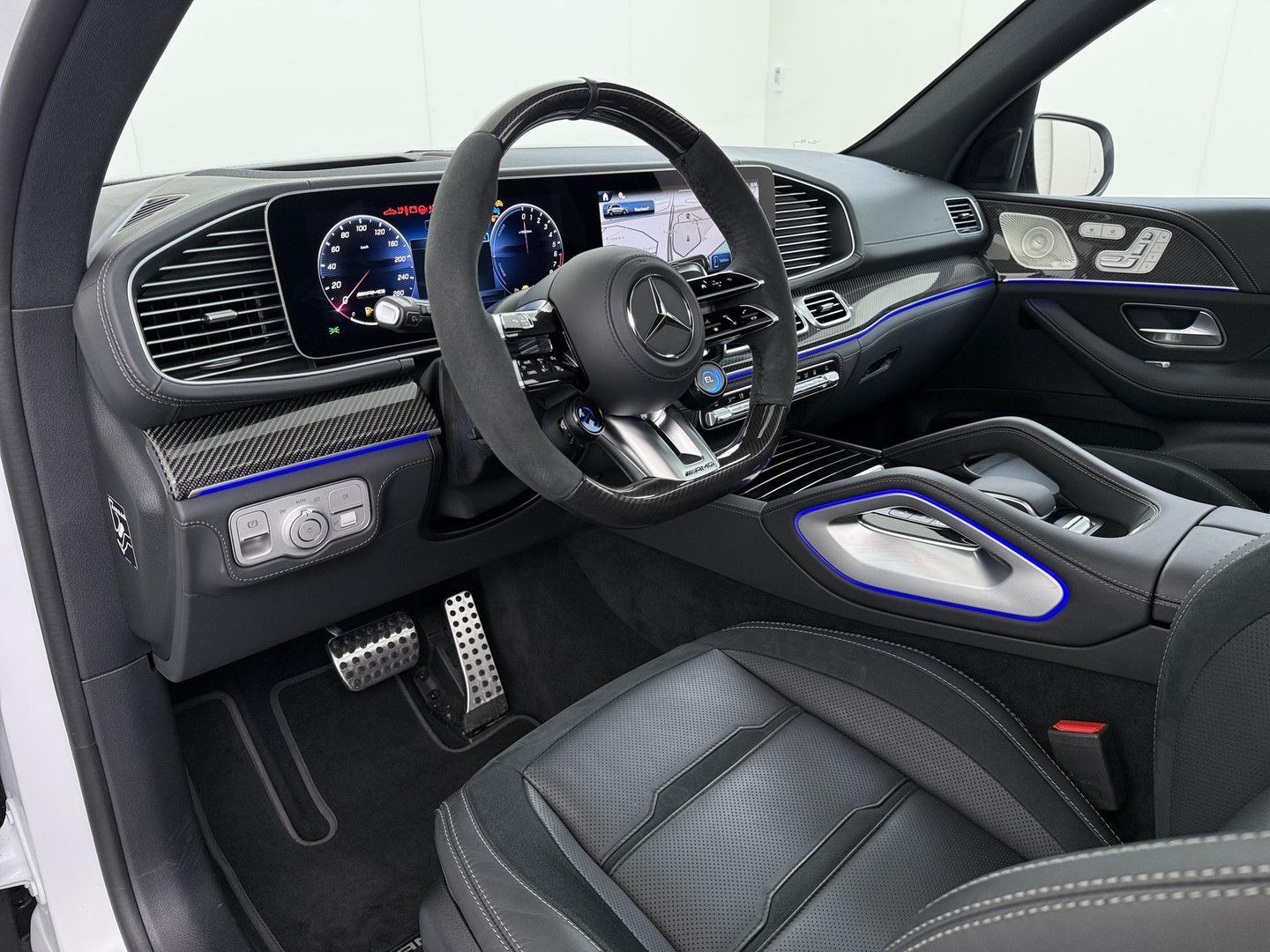 Mercedes-Benz GLE 53 AMG Hybrid 4MATIC+ Premium Plus | Magno ( imagem 2