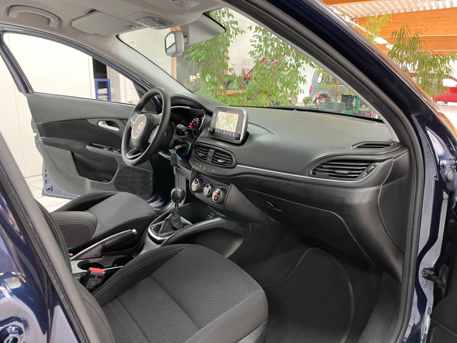 Fahrzeugabbildung Fiat Tipo Lounge