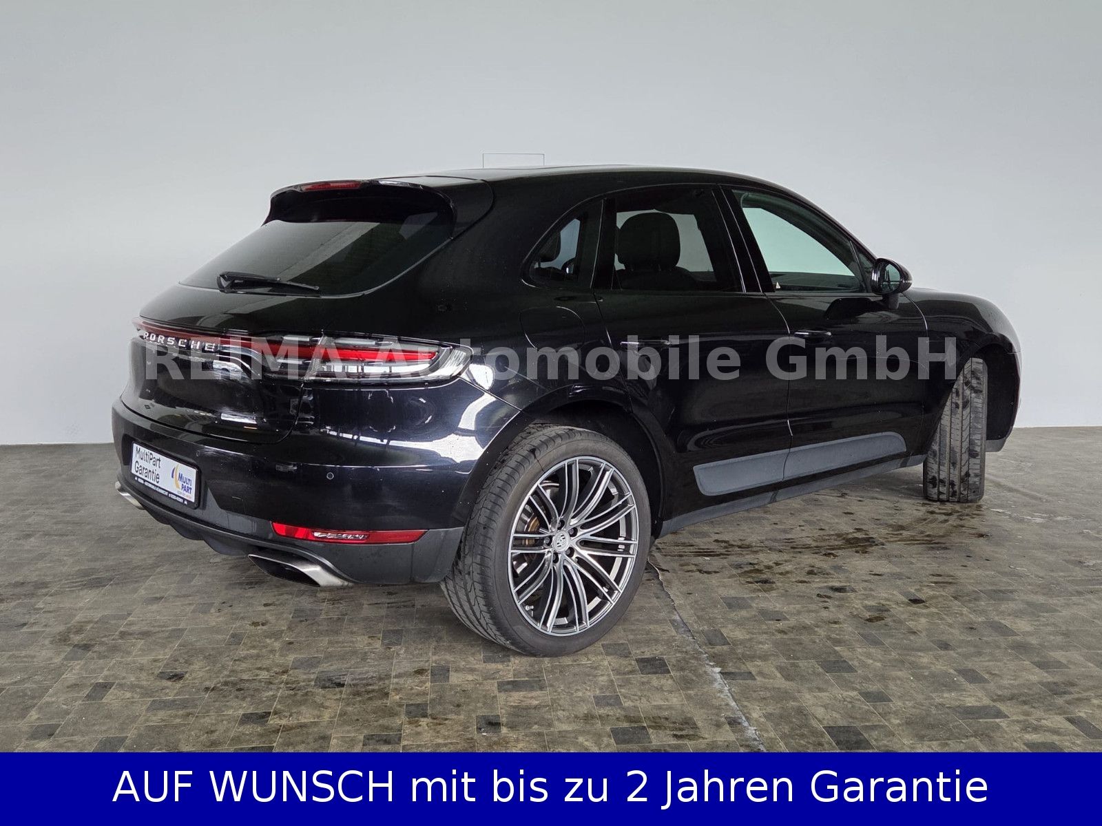 Fahrzeugabbildung Porsche Macan 2,0i, , LED, Standheizung, Luft, Pano