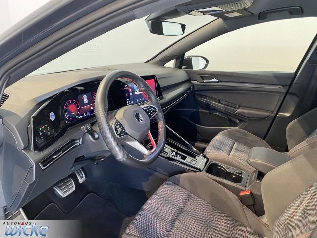 Golf VIII 2.0 TSI DSG GTI NAVI KLIMA KEYLESS PDC