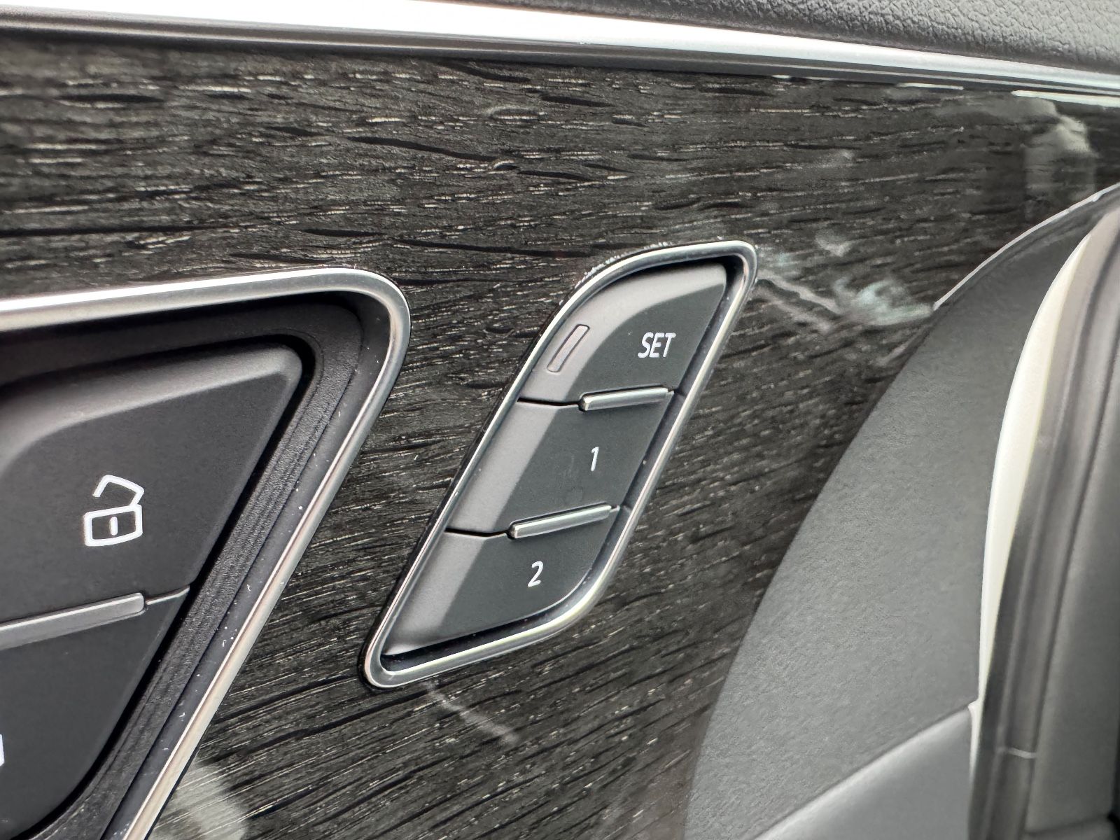 Fahrzeugabbildung Audi Q7 45 TFSI quattro tiptronic*MEMORY*PANO*7-SITZE