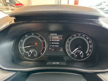 Skoda Fabia Tour *1. Hand*Klima*MirrorLink*LED*PDC*