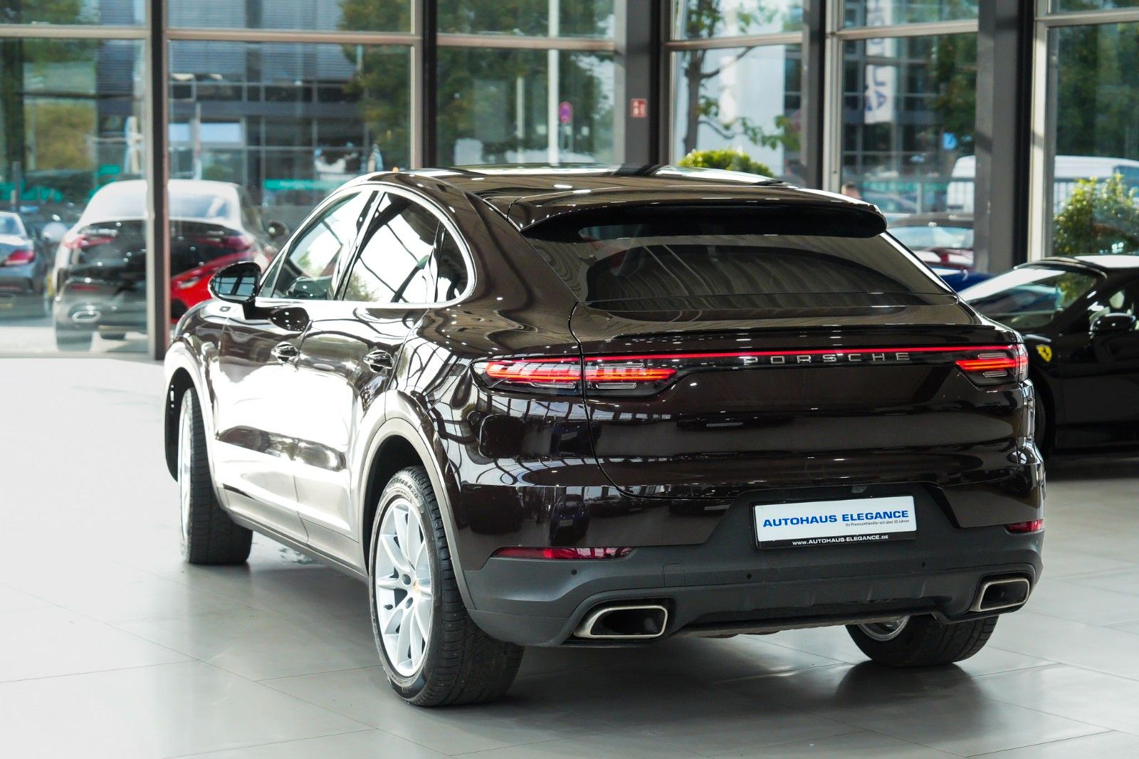Porsche Cayenne Coupe SPORT-CHRONO 18-WEGE MATRIX PANO foto 7