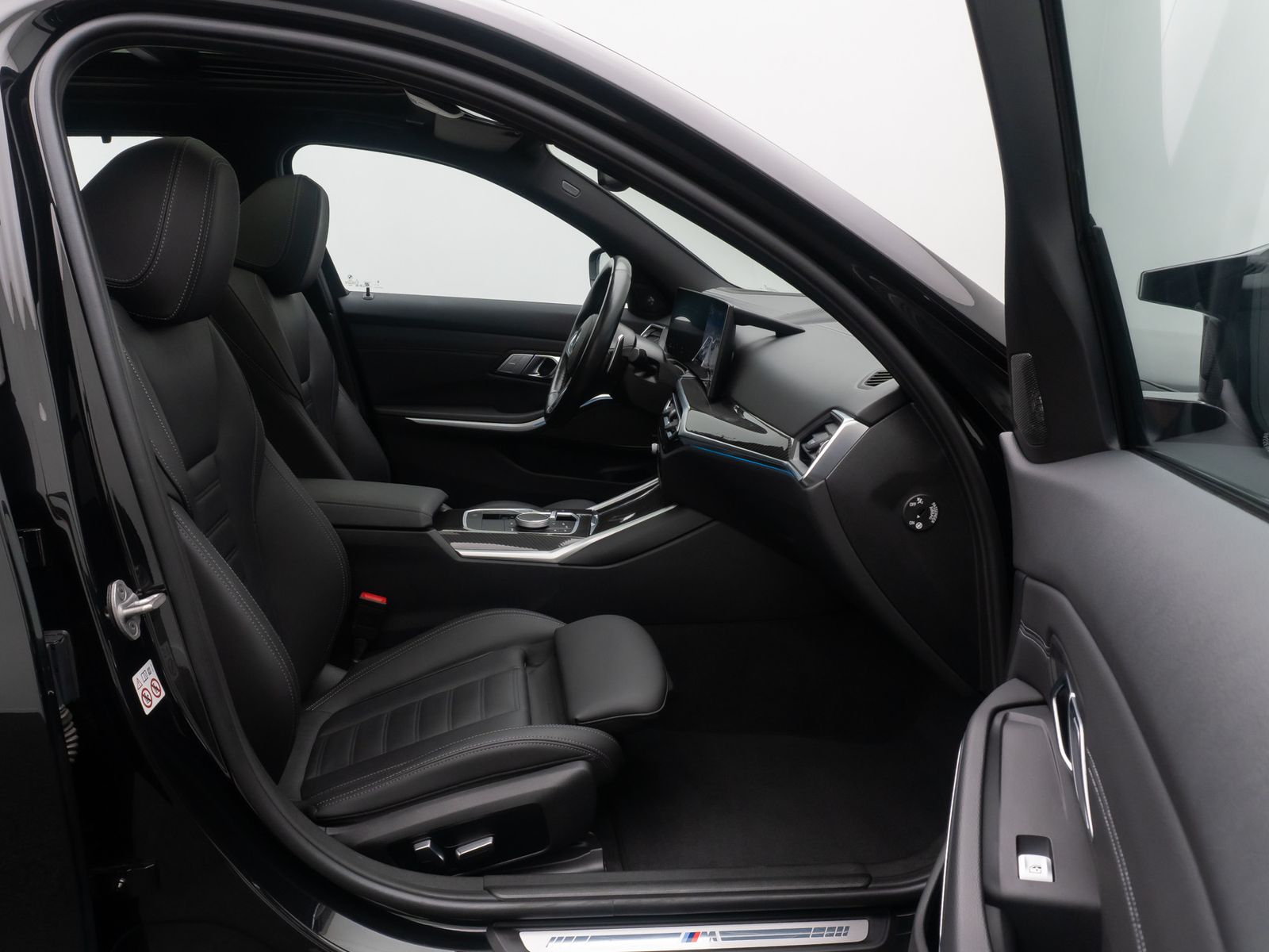 Fahrzeugabbildung BMW M340i xD Panorama 360&deg;HUD DAB H/K Komfort 19Zoll