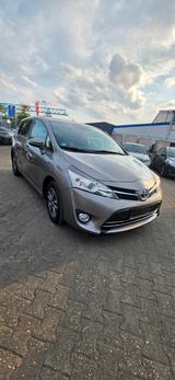 Toyota Verso 1.6D Rückfahrkamera, Tempomat - gebrauchte Toyota Van