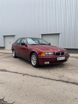 BMW E36 318i Automatik 1992 ,TÜV 01/26 - BMW 318 aus 1992: 318i