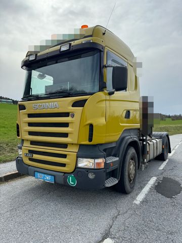 Scania R420 Sattelzugmaschine