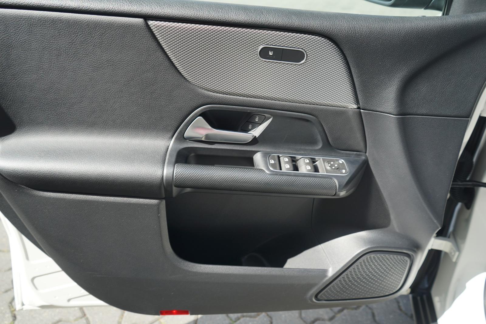 Mercedes-Benz B200 7G-DCT LED Tempomat Sitzheizung Teilleder