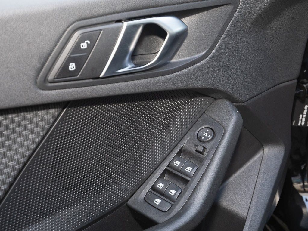 BMW 118 - Bild 5
