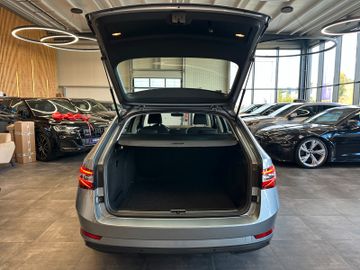 Skoda Superb Combi Style *Bi Xenon*Klima*ACC*