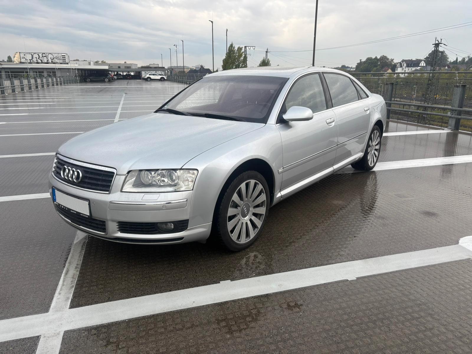 Audi A8 4.2quattro Lang Benziner Motor komplett überh