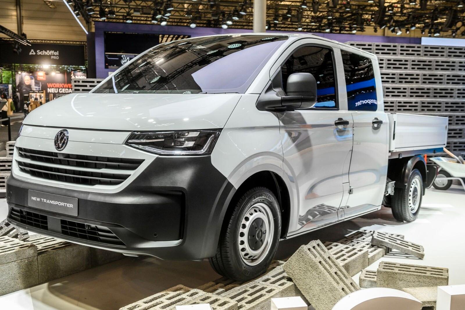 Volkswagen T7 DOKA Pritsche 4x4 AHK Automatik Standheizung