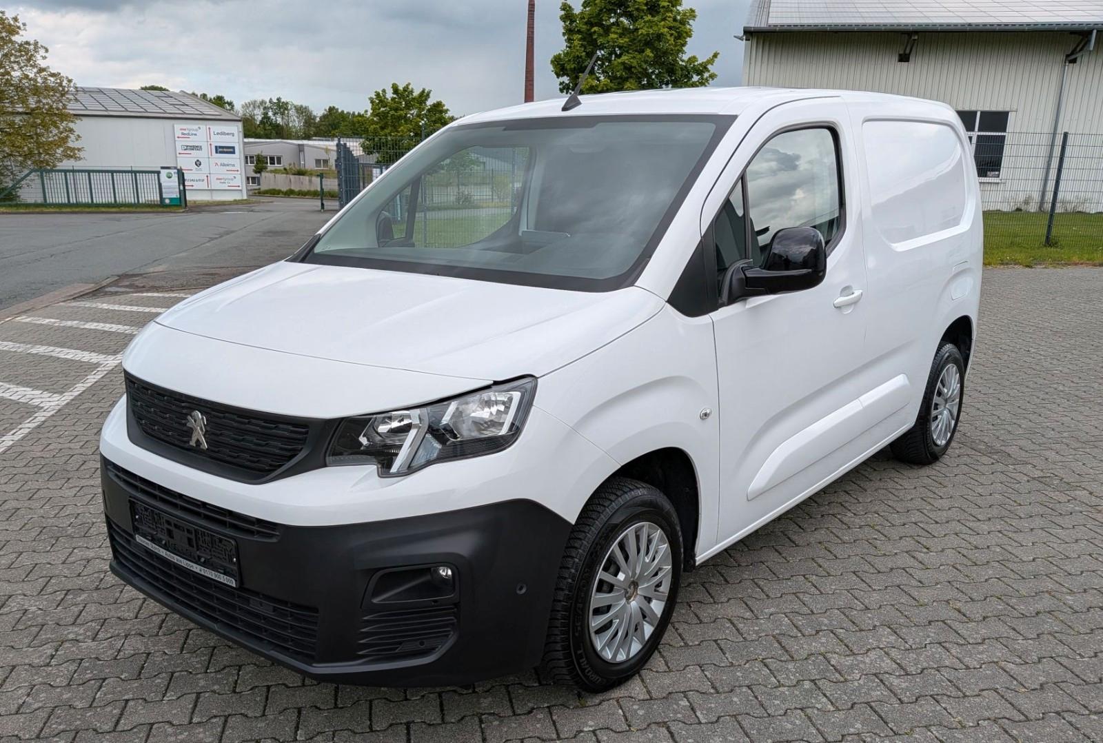 Peugeot Partner Premium L1, Zahnriemen neu, 1. Hand!