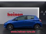 Toyota Yaris 1.5 Team D Navi+Fernlichtass.+Kam.+KeyLess - Toyota Yaris: Blau