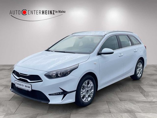 Kia Ceed SW 1.5 T-GDI DCT7 OPF Vision Ceed SW Vision