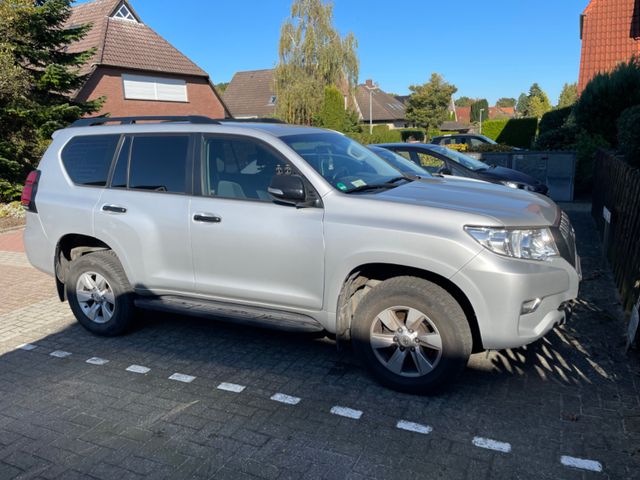 Toyota Land Cruiser 2.8 D-4D Automatik -