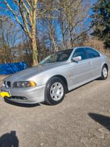 BMW verkaufe hier mein BMW E39 520i - gebrauchte BMW 520 aus dem Jahr 2002