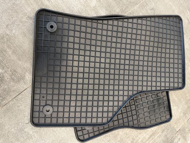 MYAUTOCENTER – Gebraucht- und Jahreswagen mit Werkstattservice in Pfaffenhofen Volkswagen Golf VII Lim. Comfortline BMT