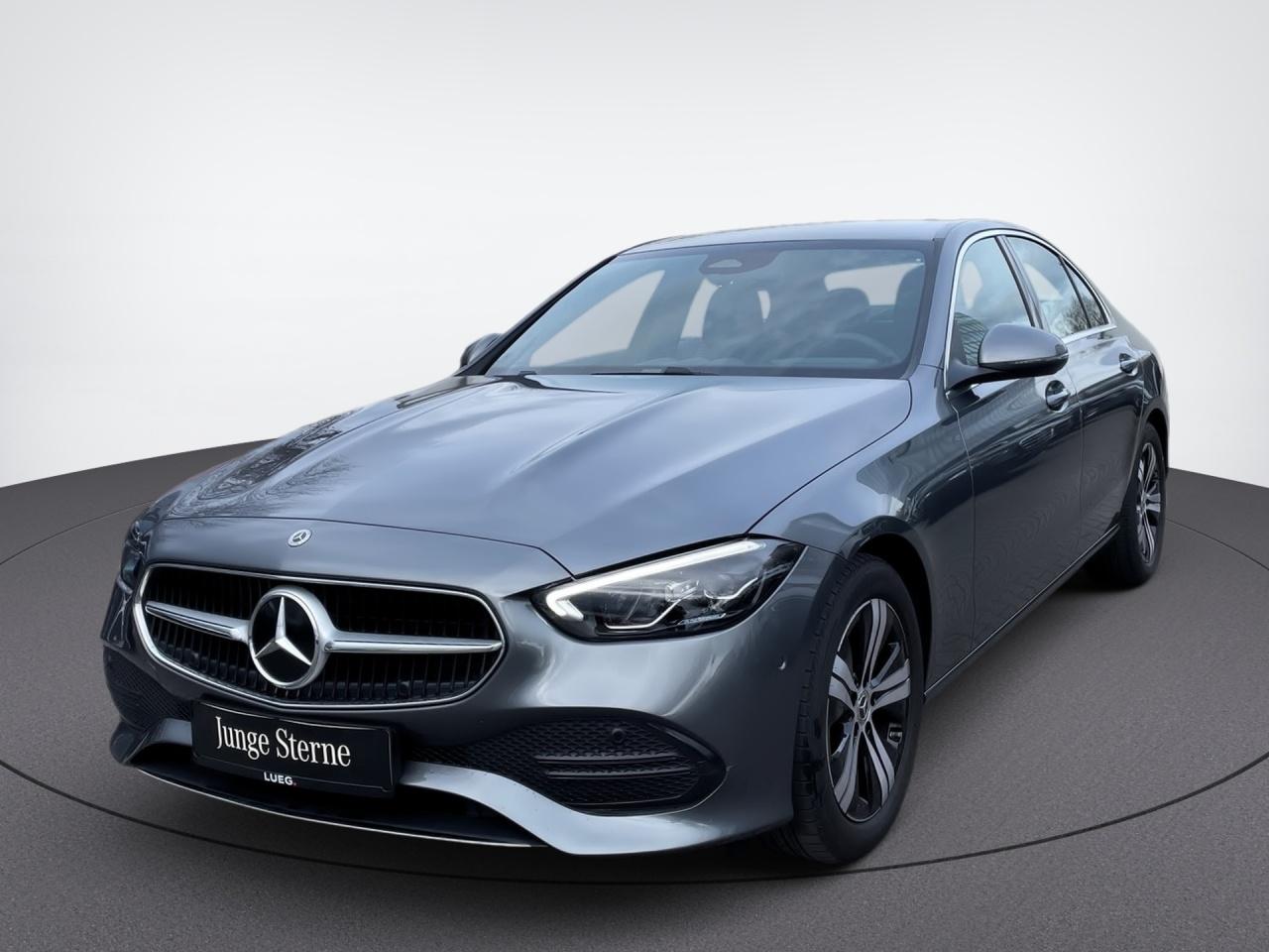 Mercedes-Benz C 180 AVANTGARDE+RÜCKFKAM+LENKRHZ+AMBIENTE+LED