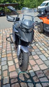 QJ Motor SRT700 - QJ MOTOR MOTORRAD