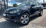 Volkswagen TOUAREG TDI V8 NAVI-AUTOMA-LEDER-AHK-SHZ-TEMPO- - Volkswagen Touareg: TDI