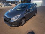 Peugeot 208 PureTech 82 Active Active - gebrauchte Peugeot 208 aus dem Jahr 2017