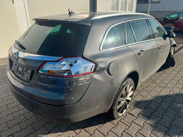 Opel Insignia Sports Tourer 2.0 CDTI Sport 118k