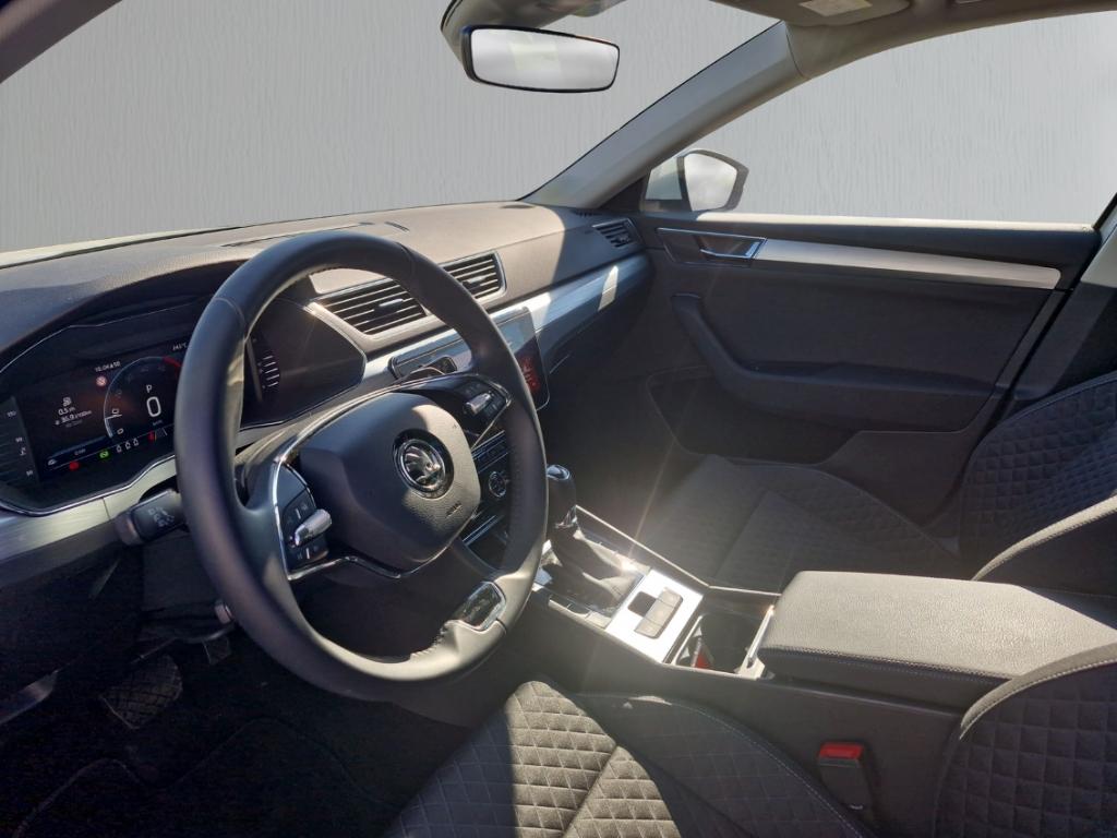 Skoda Superb Combi TDI DSG Ambition AHK Nav ACC Kamera, миниатюра 7