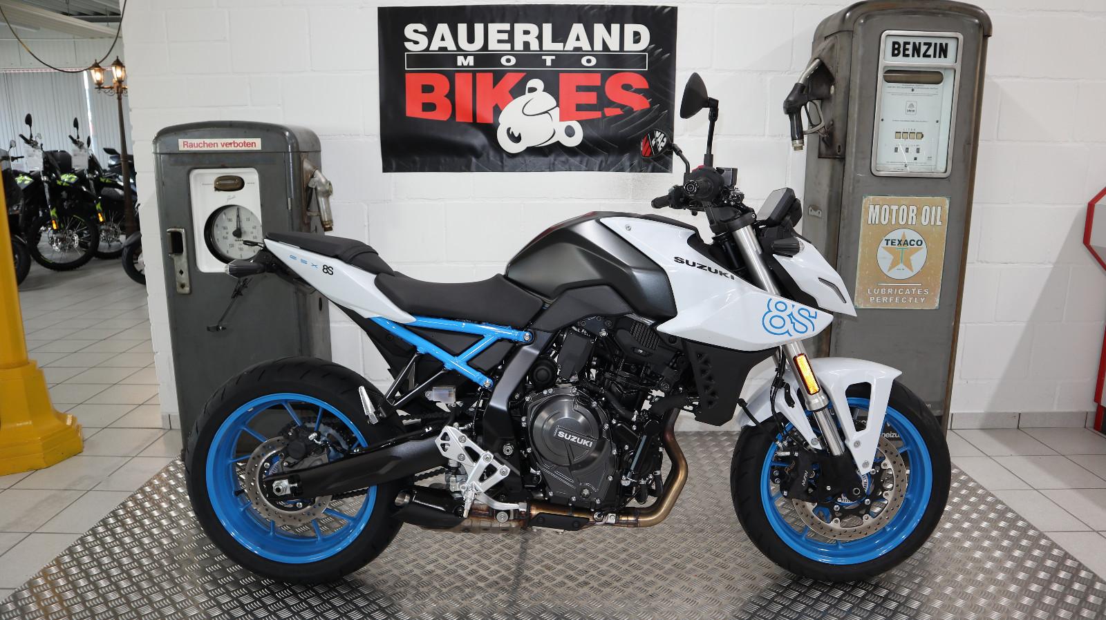 Suzuki GSX-8S 1.Hand  GSX800