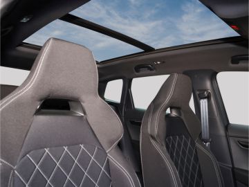 Skoda Karoq Sportline 1.5 TSI DSG AHK El. Panodach 19'