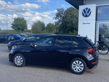 Volkswagen Polo - 3