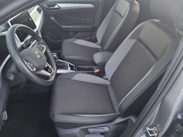 Fahrzeugabbildung Volkswagen T-Roc 1.5 TSI GOAL LED-PLUS IQ.DRIVE NAVI KAMERA
