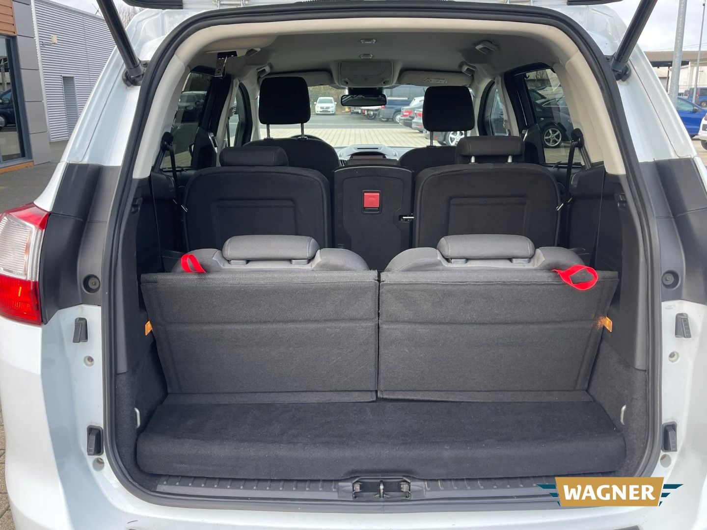 Fahrzeugabbildung Ford Grand C-Max Titanium 7-Sitzer Automatik