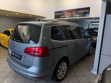 Volkswagen Sharan - 11
