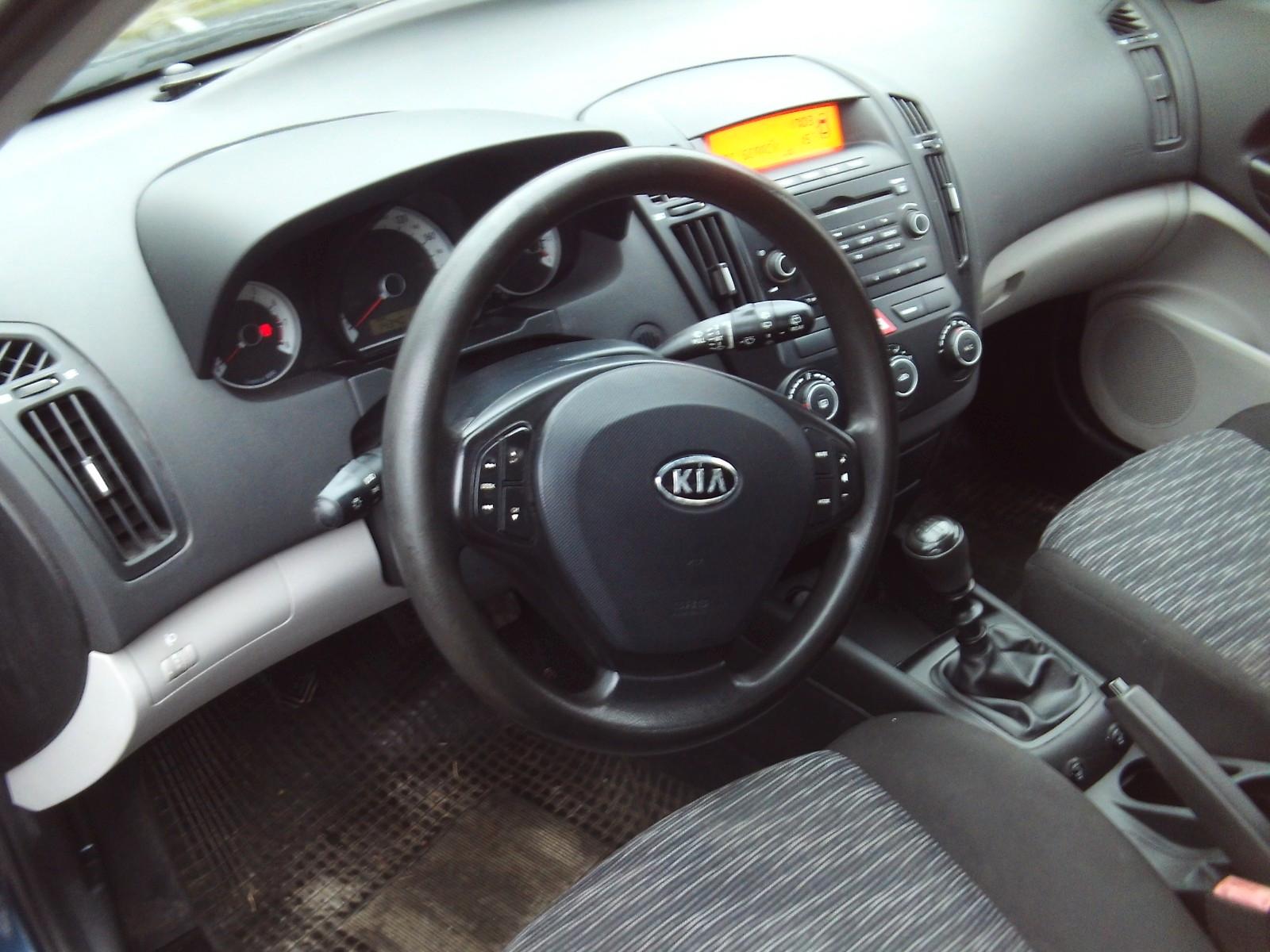 Kia ANDERE Ceed Attract