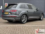 Audi Q7 3.0 TDI e-tron quattro Sport | € 19.800,- NET - Audi Q7: Sport