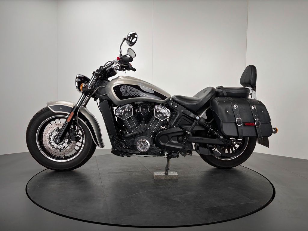 Fahrzeugabbildung Indian SCOUT *TOP-ZUSTAND *LEDER-TASCHEN