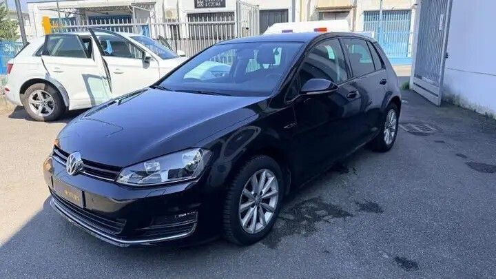 Image of Volkswagen Golf