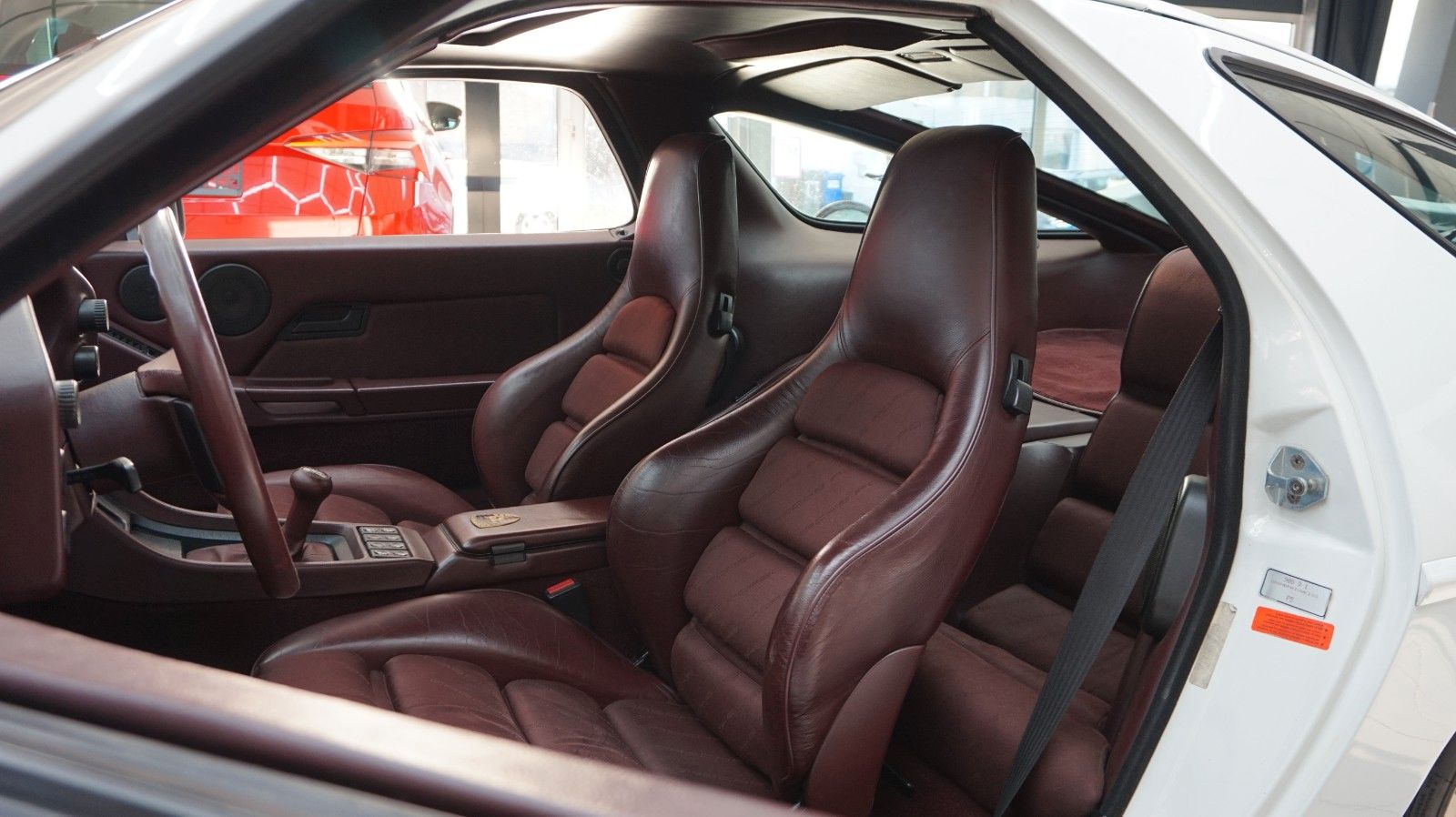 Fahrzeugabbildung Porsche 928 S4 Zahnriemen neu ex Brun Racing Schweiz