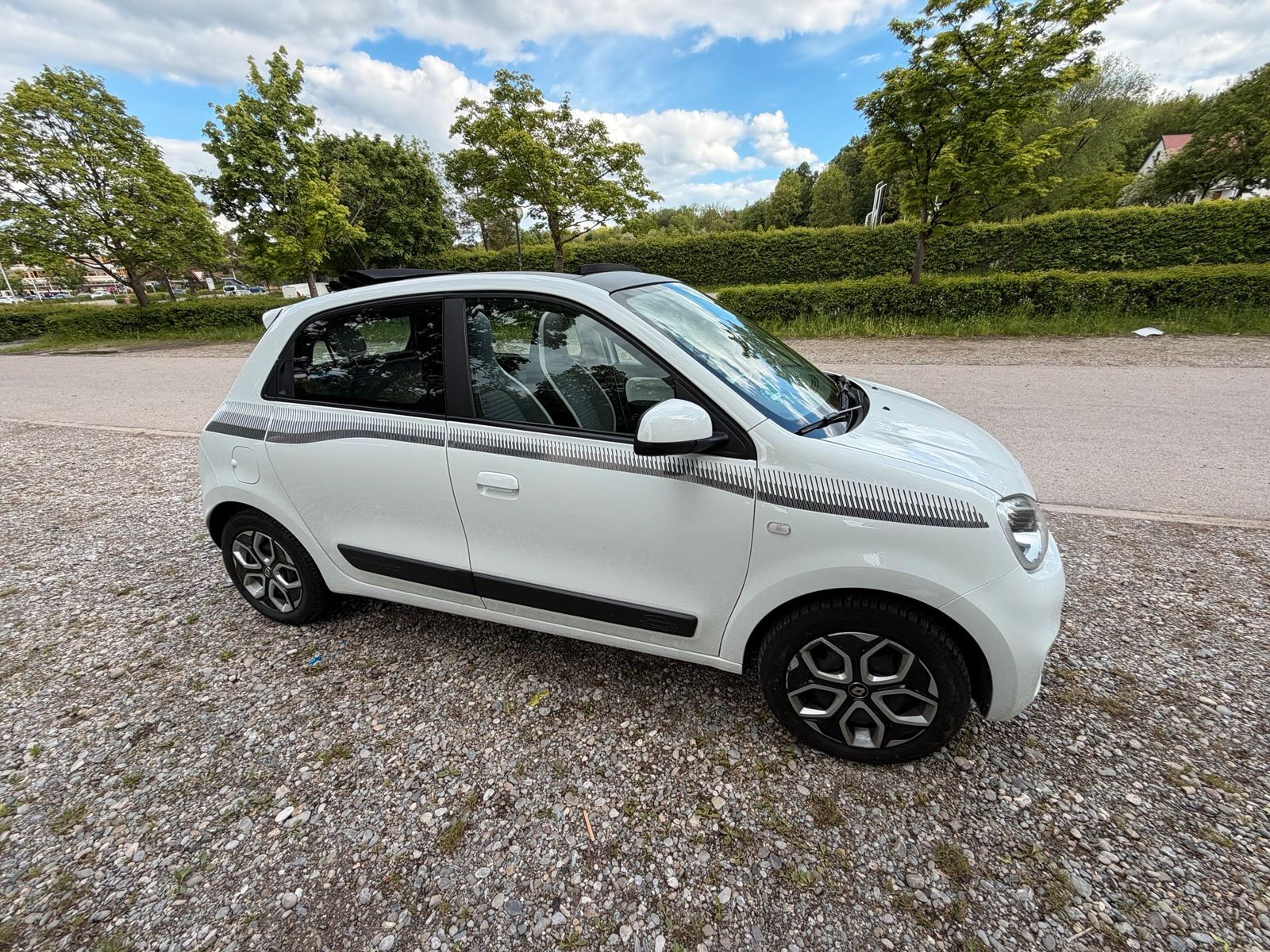 RENAULT Twingo