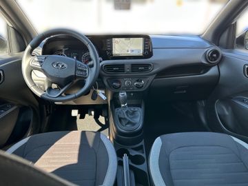 Hyundai i10 1.0 CONNECT & GO - NAVI - SOFORT