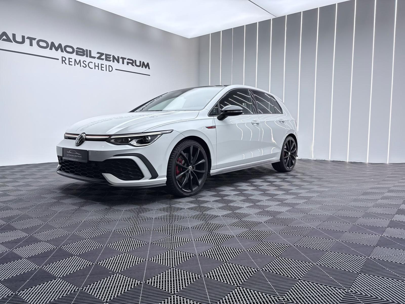 Volkswagen Golf GTI | PANO | AMBIENTE | 