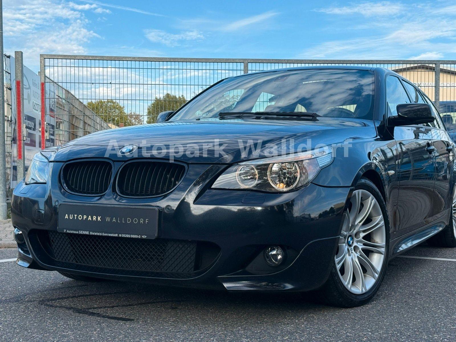 BMW 530 2005 — вигляд ззаду