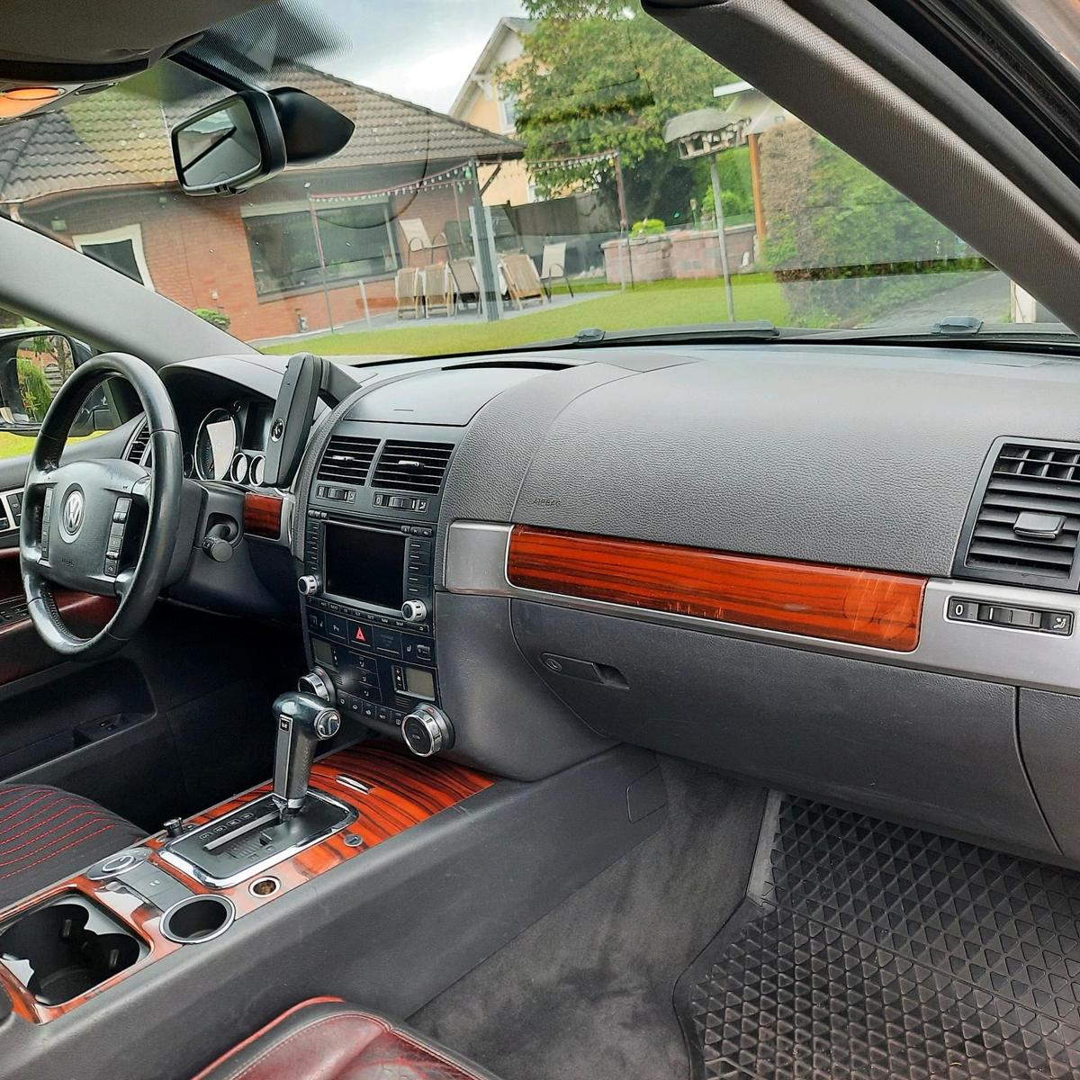 Volkswagen Touareg 2005 — photo 9