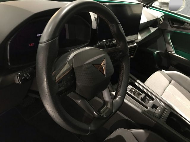 Leon 1.5 eTSI DSG*KAMERA*NAVI*SHZ*