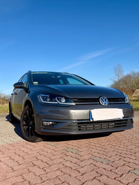 Image of Volkswagen Golf
