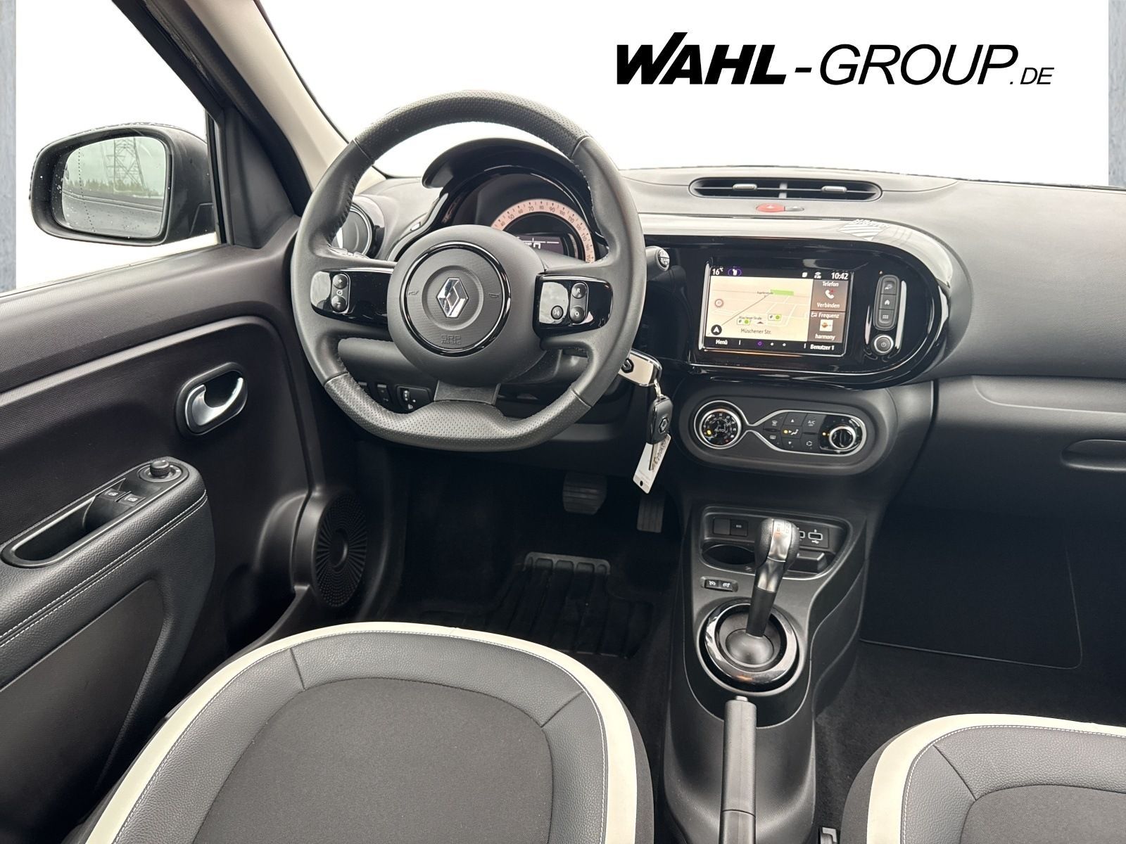 Renault Twingo E-TECH 100%* Techno*Autom*Top Zustand imagem 2