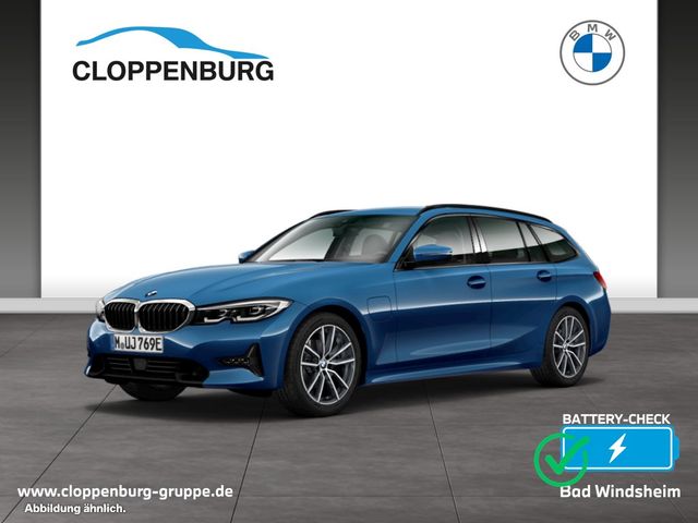 BMW 330e Touring