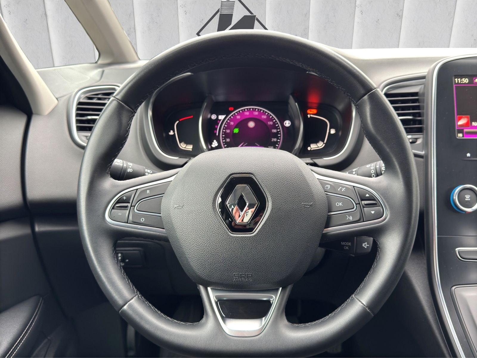 Fahrzeugabbildung Renault Grand Scenic *7-Sitzer*Navi*Kamera*PDC*Keyless**